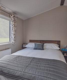 2 bedroom park home for sale, Ballintuim Leisure Park