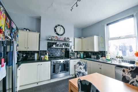 2 bedroom terraced house for sale, Henry Street, Darlington DL1