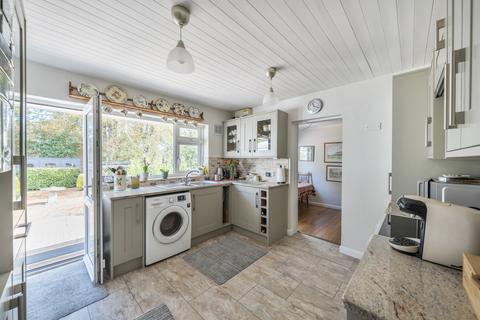 3 bedroom bungalow for sale, Marlborough Place, Faringdon, Oxfordshire, SN7