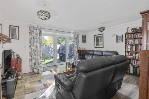 undefined, Copse End, Caversham, Reading