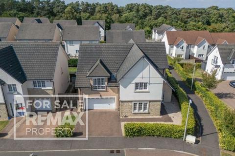 undefined, West Cairn View, Livingston EH54