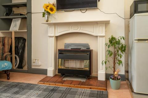 undefined, 57/3 Albert Street, Edinburgh, EH7 5LW