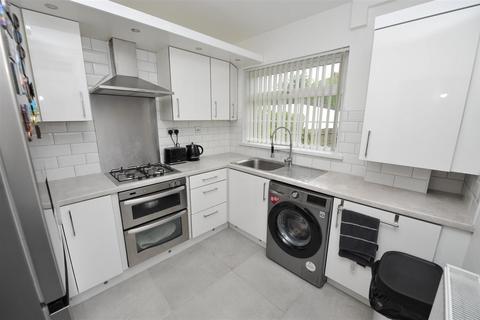undefined, Bolton Drive, Eccleshill, Bradford