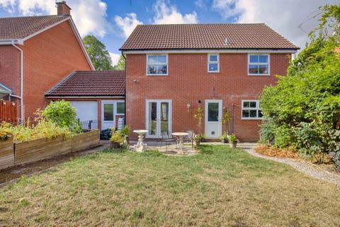 4 bedroom link detached house for sale, 79 Graham Way, Cotford St. Luke, Taunton