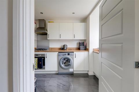 undefined, Quicksilver Street, Worthing BN13