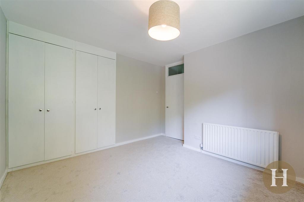 Hadleigh Estate Agents-26.jpg