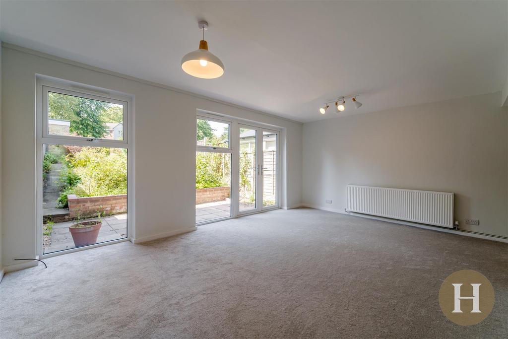 Hadleigh Estate Agents-2.jpg