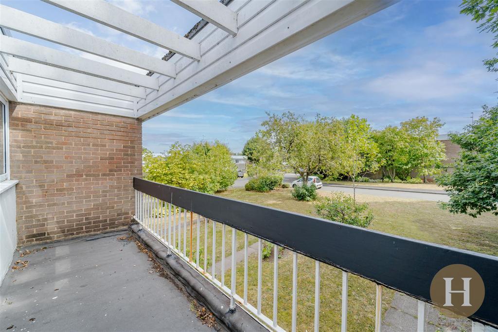 Hadleigh Estate Agents-16.jpg