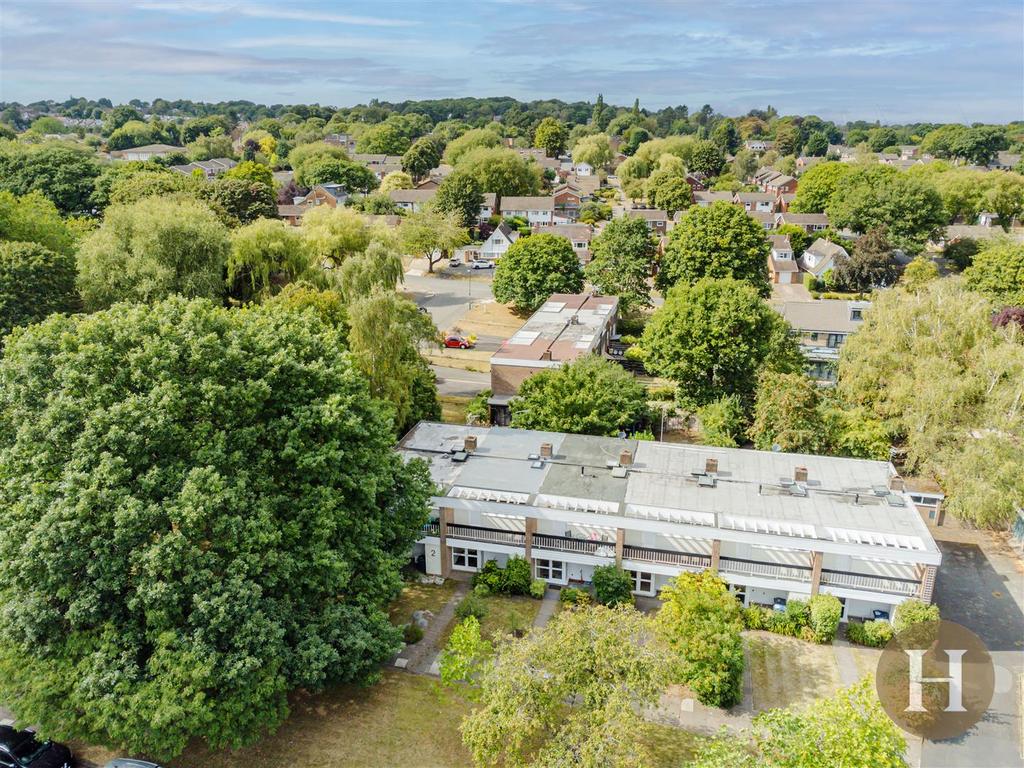 Hadleigh Estate Agents-39.jpg