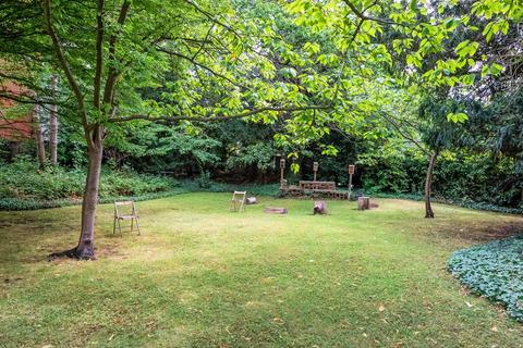 3 bedroom terraced house for sale, Giles Coppice, London, SE19