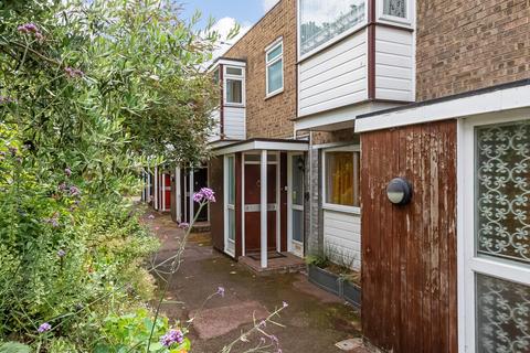 3 bedroom terraced house for sale, Giles Coppice, London, SE19