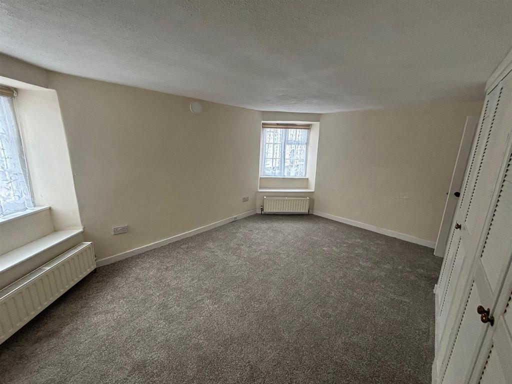 Bedroom.jpg