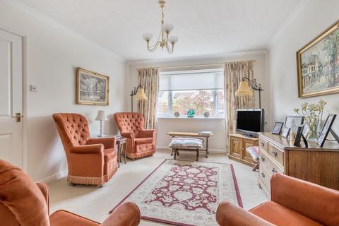 8 Elm Grove, Corsham, SN13 9DX