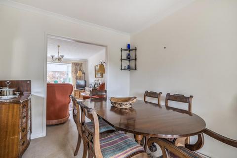 8 Elm Grove, Corsham, SN13 9DX