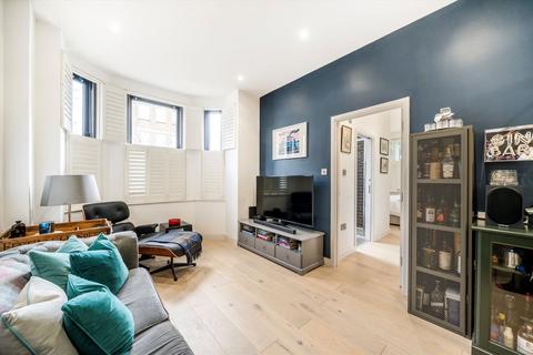 2 bedroom flat for sale, Brodrick Road, London SW17