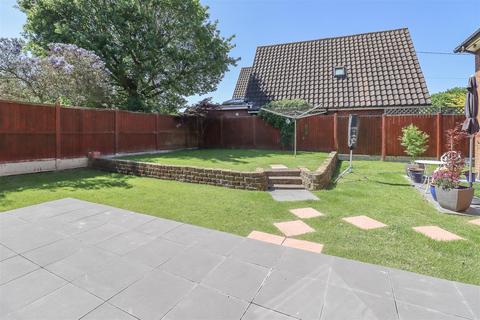 2 bedroom apartment for sale, Tipps Cross Lane, Hook End, Brentwood