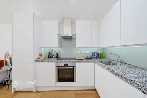 2 bedroom apartment for sale, Mile End Road, LONDON