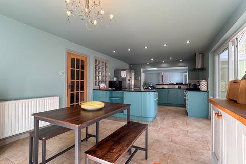 undefined, North Road, 5 NG23