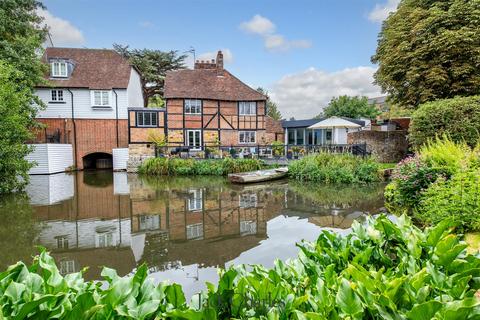 4 bedroom detached house for sale, Mill Lane, Tonbridge