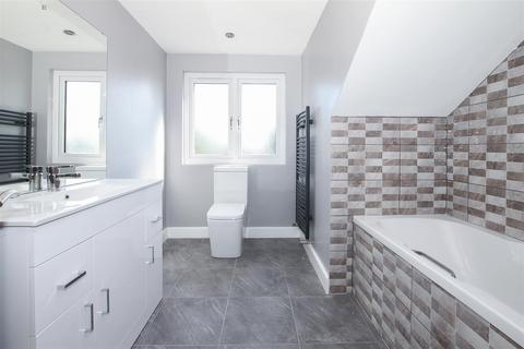 2 bedroom duplex for sale, Tipps Cross Lane, Hook End, Brentwood