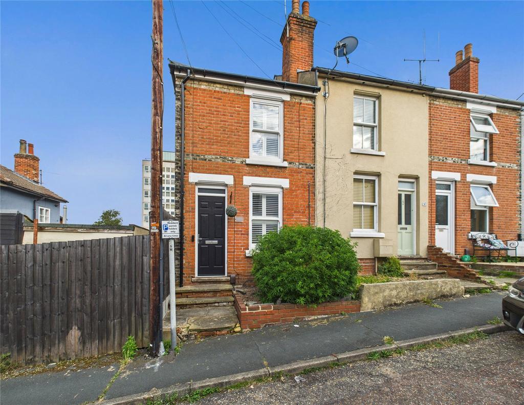 West Street, Colchester, Essex, CO2 2 bed end of terrace house for sale ...
