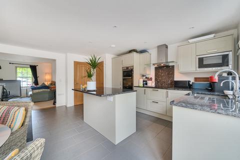 3 bedroom terraced house for sale, Kings Road, Shalford, GU4