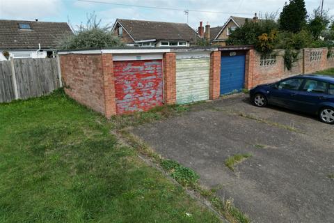 undefined, Berry Close, Oulton Broad, Lowestoft