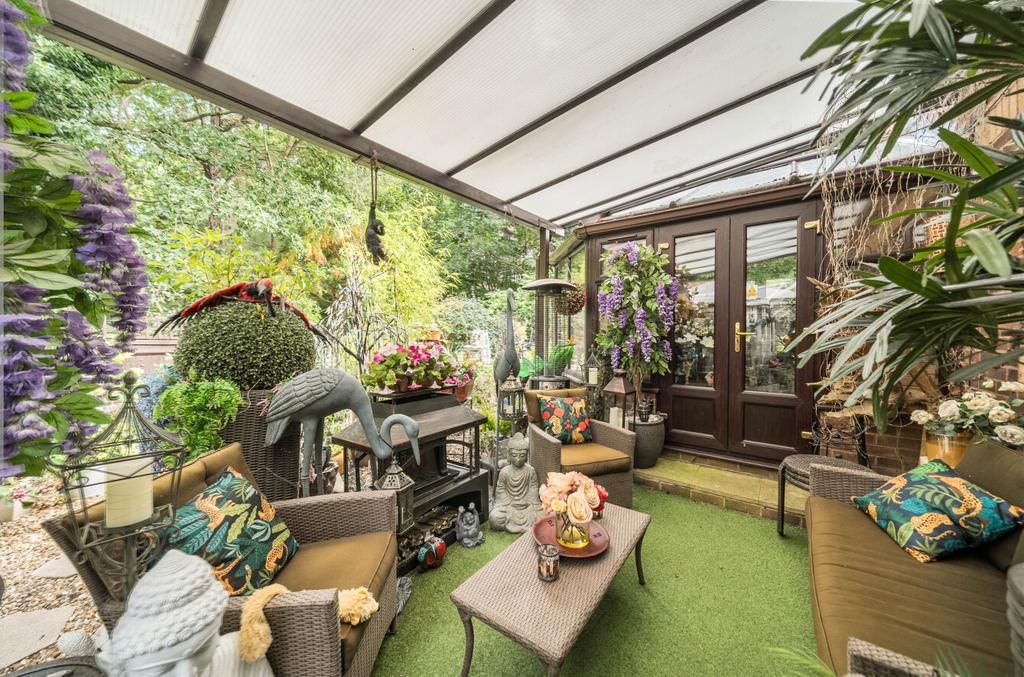 1342037-16-68ade9...