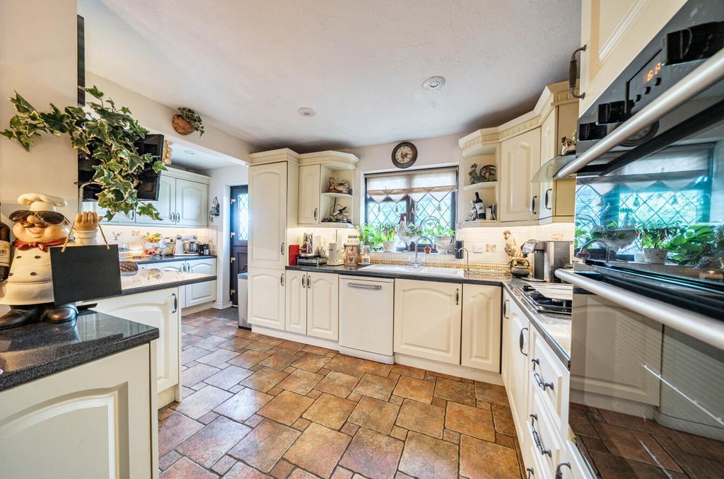 1342037-7-68ade90...