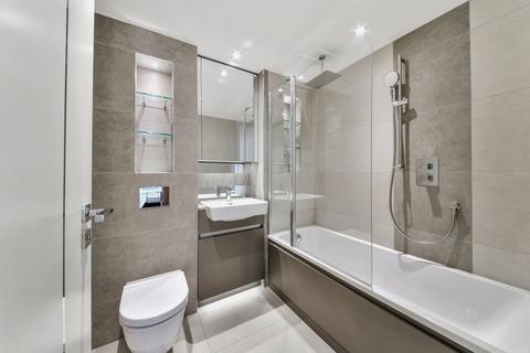 2 bedroom flat for sale, Duke Of Wellington Avenue, Woolwich, London, SE18