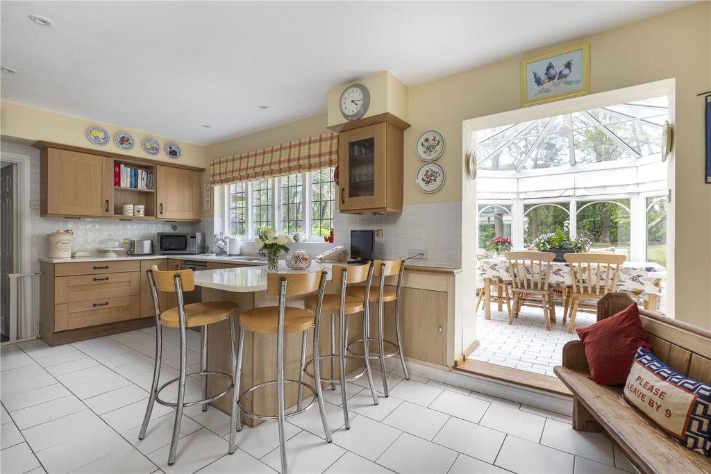Kitchen/Breakfast