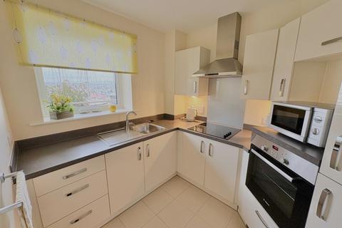1 bedroom retirement property for sale, Viewpoint, Harbour Road, Gosport PO12 1GX