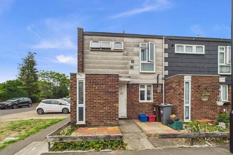 57 Engleheart Drive, Feltham, TW14 9HL