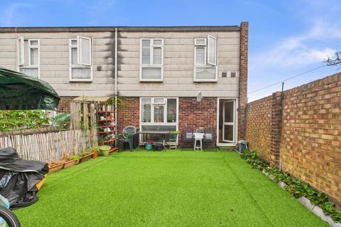 57 Engleheart Drive, Feltham, TW14 9HL