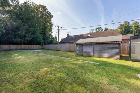 undefined, Holly Close, Henley-On-Thames RG9