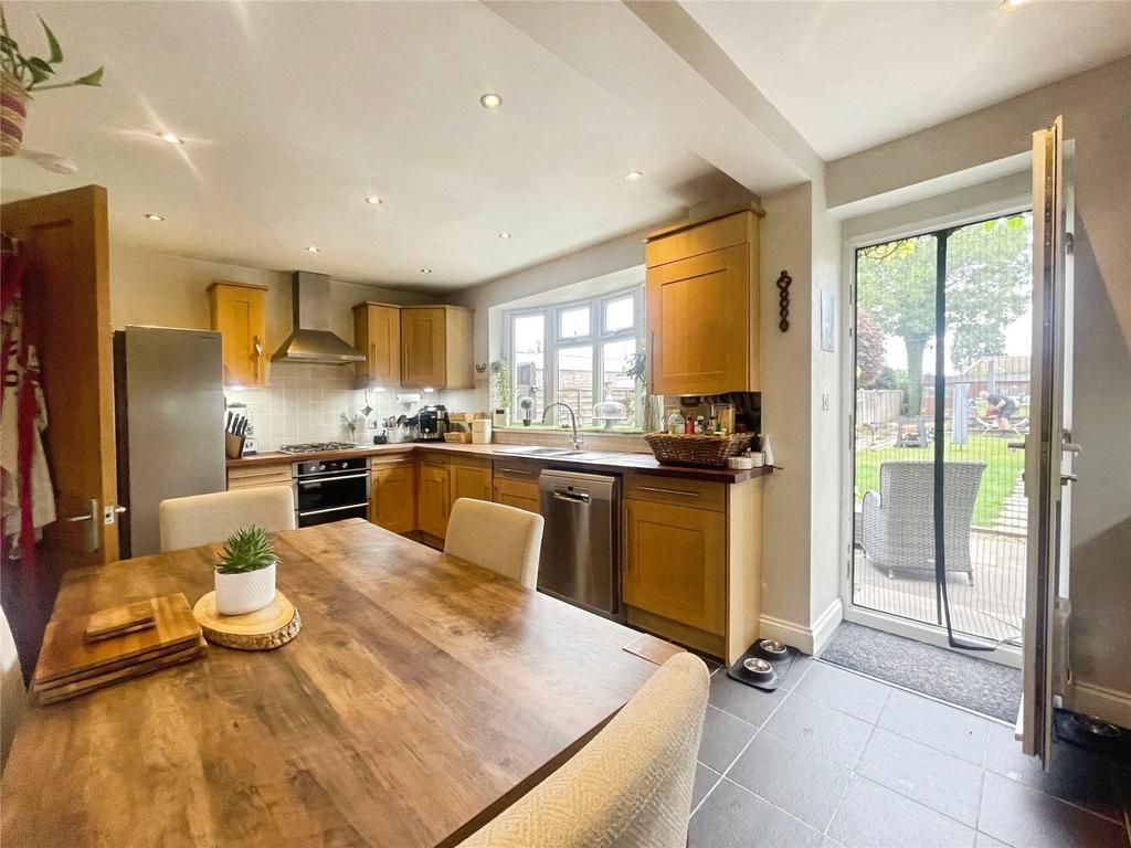 Picture No. 05