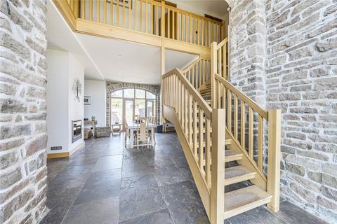 undefined, Barn 3, Magor NP26