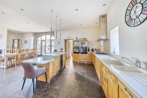 undefined, Barn 3, Magor NP26