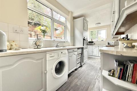 3 bedroom semi-detached house for sale, Braunstone Lane, Braunstone Town LE3