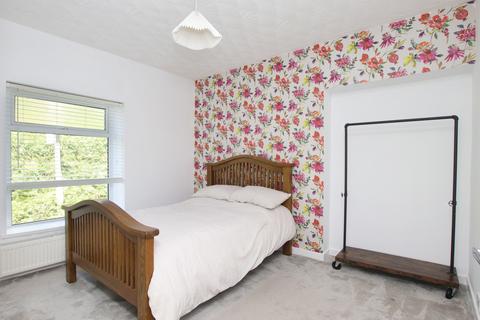 35 Collwyn Street, Tonyrefail, Porth, CF39 8BH
