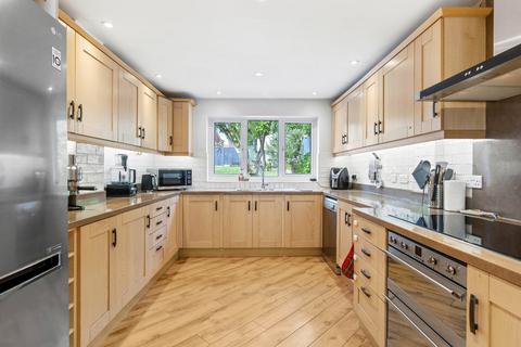 11 Berkeley Close, Stevenage, SG2 8SG