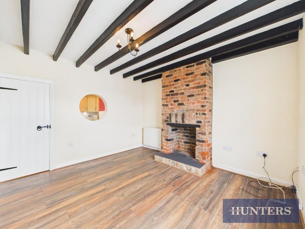 CAM05333 G0-PR0224-STILL007.jpg