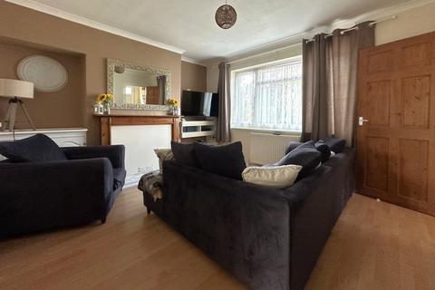 3 bedroom semi-detached house for sale, Redsull Avenue, Deal, CT14