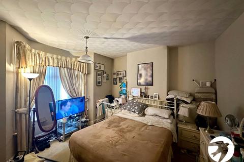 4 bedroom terraced house for sale, Fernbrook Road, London, SE13