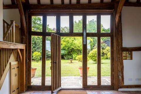 4 bedroom detached house to rent, The Haven, Rudgwick, Billingshurst, West Sussex, RH14