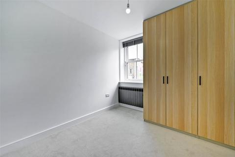 undefined, Lombard Street, Bedminster, Bristol, North Somerset, BS3