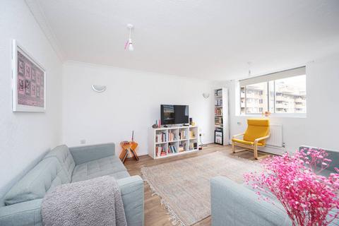 3 bedroom flat for sale, Greville Street, Farringdon, London, EC1N