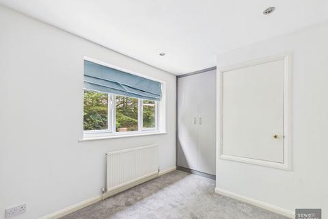 19 The Willows, Mill End, Rickmansworth, WD3 8YY
