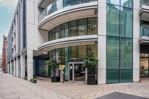 undefined, Alie Street, Aldgate, London, E1