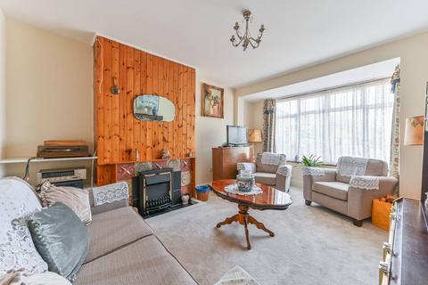 Norbury Rise, Norbury, London, SW16
